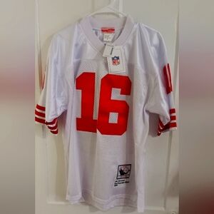 🚨Joe Montana Jersey. NWT. MSRP$300- Perfect Condition 🔥